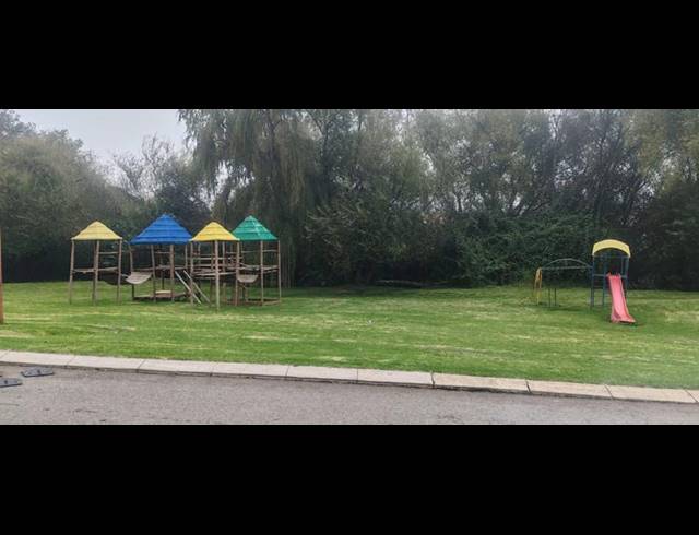 2 BEDROOM PROPERTY TO RENT IN LINDHAVEN